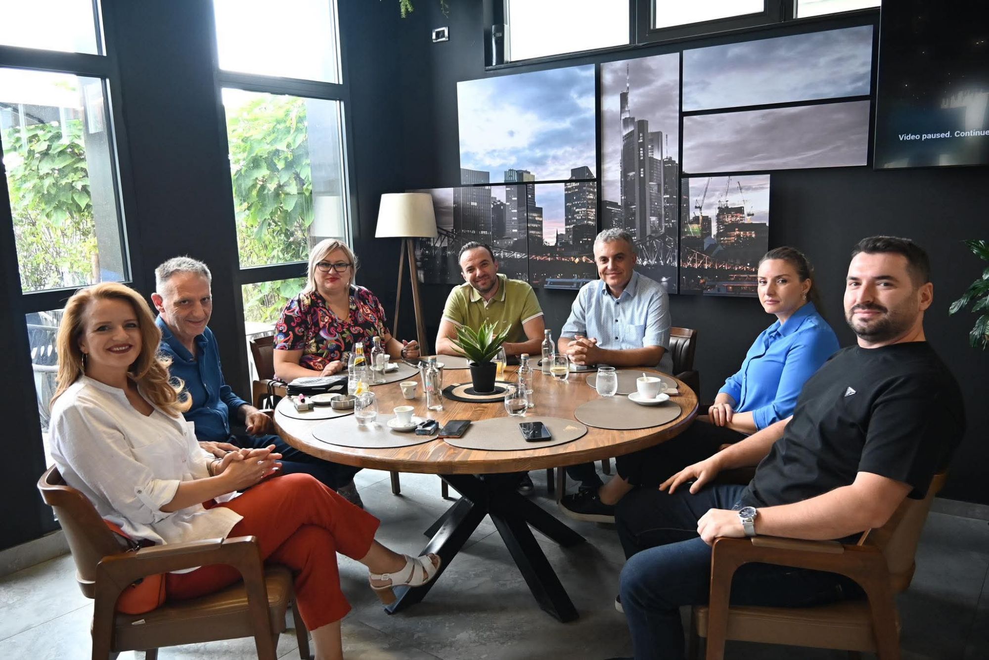 fb_img_1755973136543401564394519323956