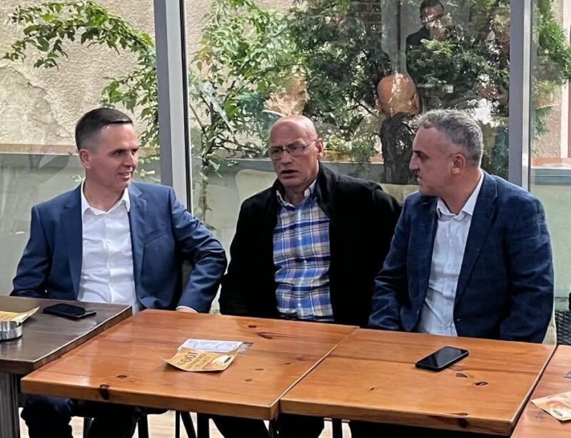 fb_img_17589667085247896762022720408259