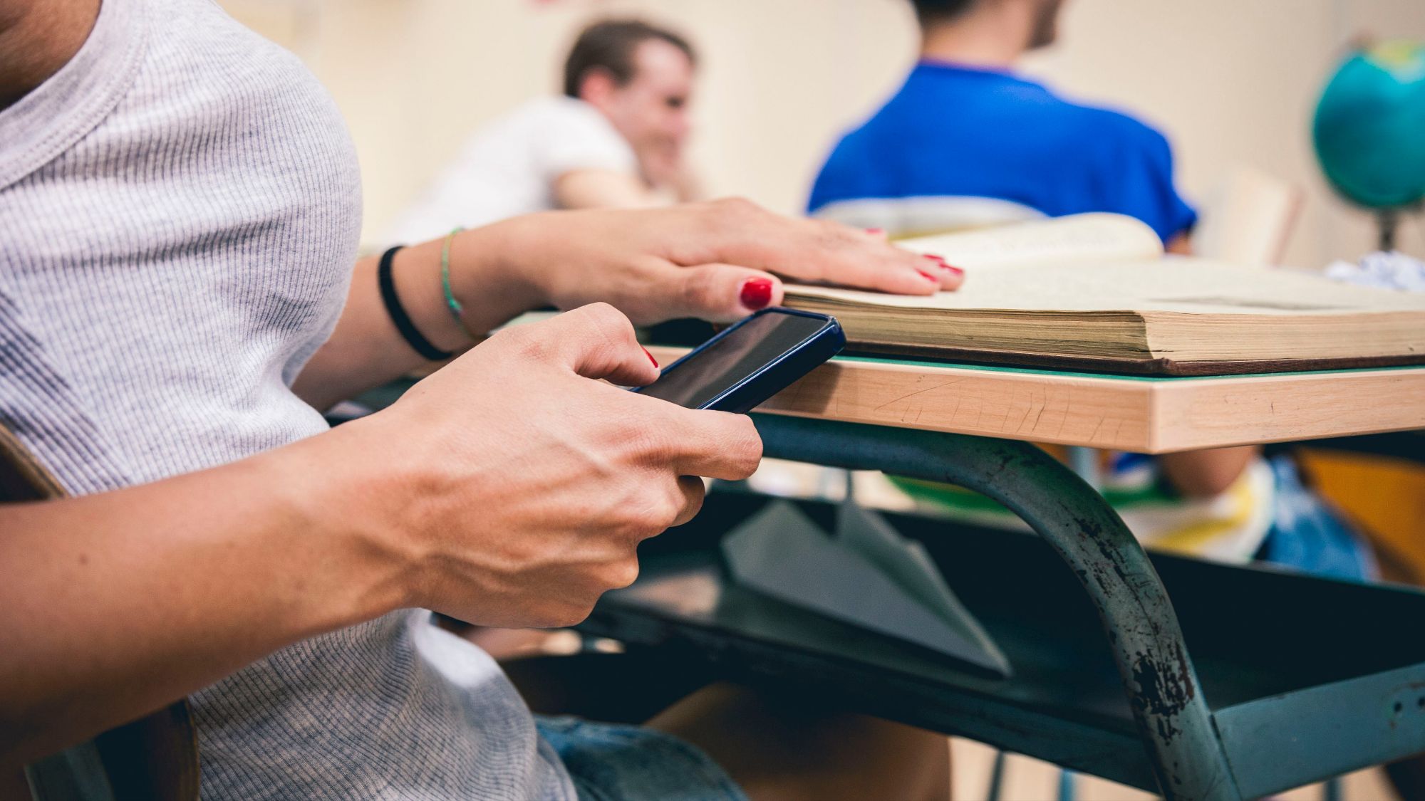 wp-usat-allthemoms-front1-9604-gettyimages-538359651_0303274660239606669